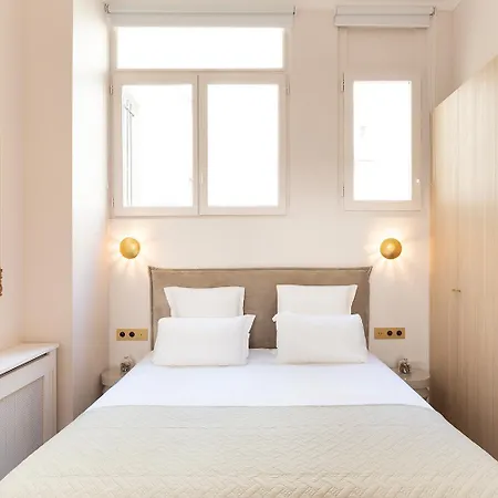 Pick A Flat's In Opera- Rue Saint-george アパート