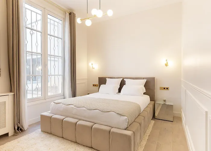 Pick A Flat's In Opera- Rue Saint-george شقة