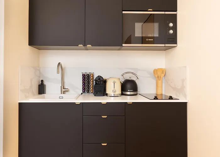 Pick A Flat's In Opera- Rue Saint-george شقة