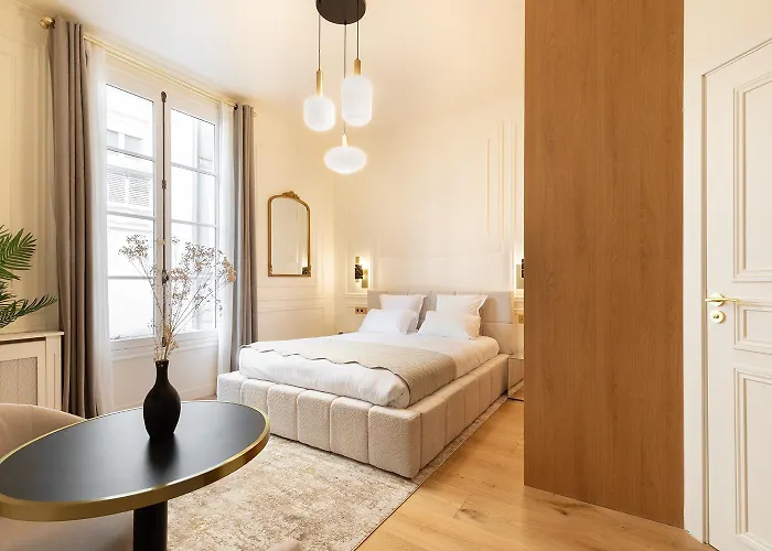 Pick A Flat's In Opera- Rue Saint-george شقة باريس